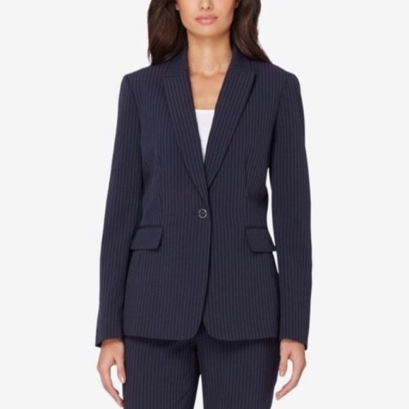 Tahari asl black blazer with pinstripes - Picture 1 of 8